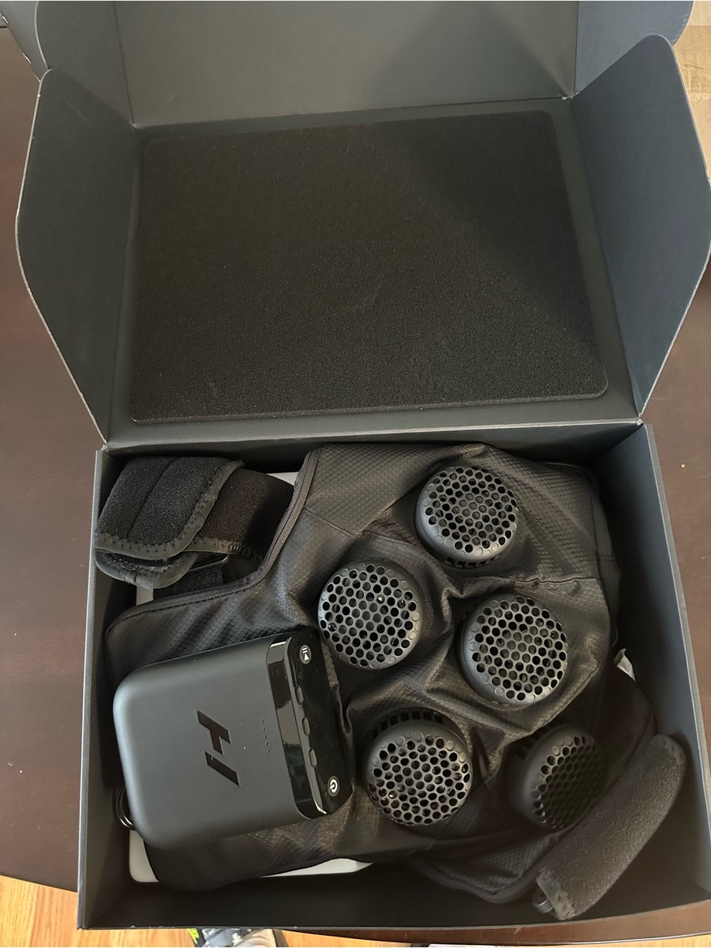 Hyperice X2 Shoulder - Picture 4 of 7